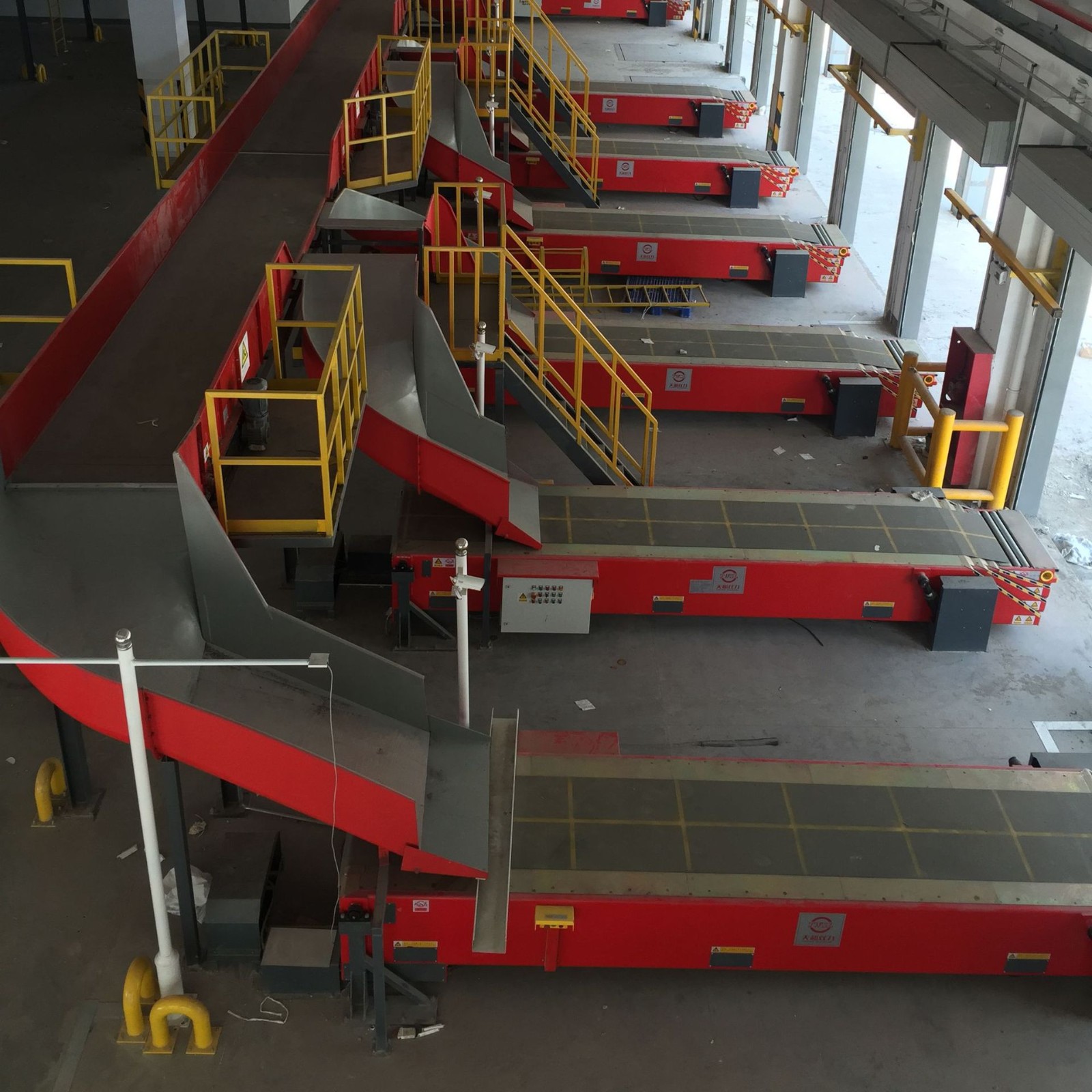 工厂物流自动伸缩输送机 装卸车伸缩皮带机 多节伸缩输送机图2