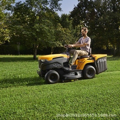 斯蒂佳ESTATE 384/598型后排式草坪车高尔夫球场运动场专用修草车图2