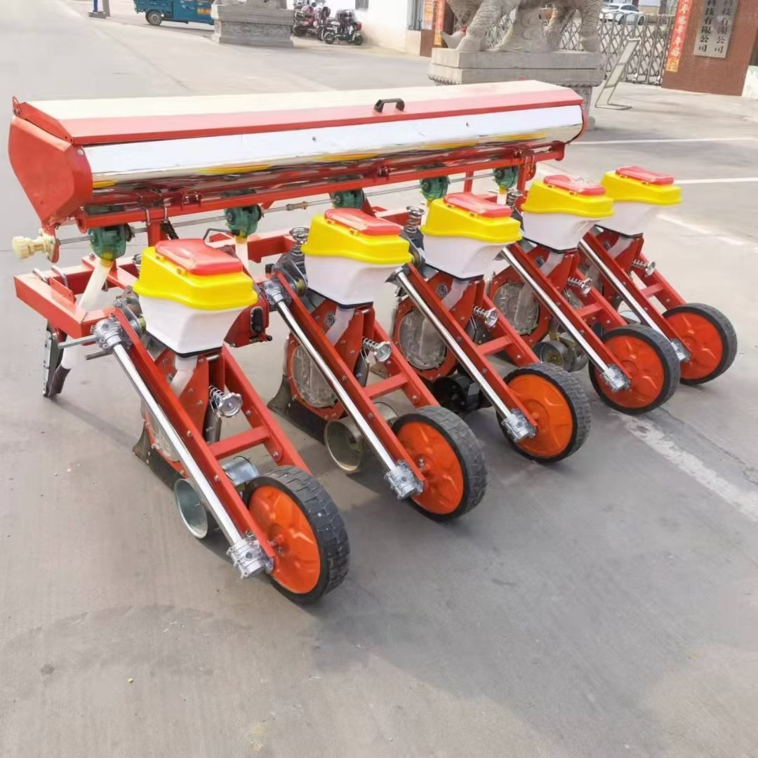 新款悬浮式玉米播种机三行玉米大豆精播机拖拉机牵引式免耕播种机图4