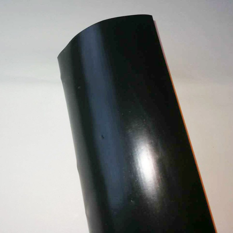 农用灌溉微喷带节水灌溉农用主管输水带喷水带雾化软带斜孔微喷带图4