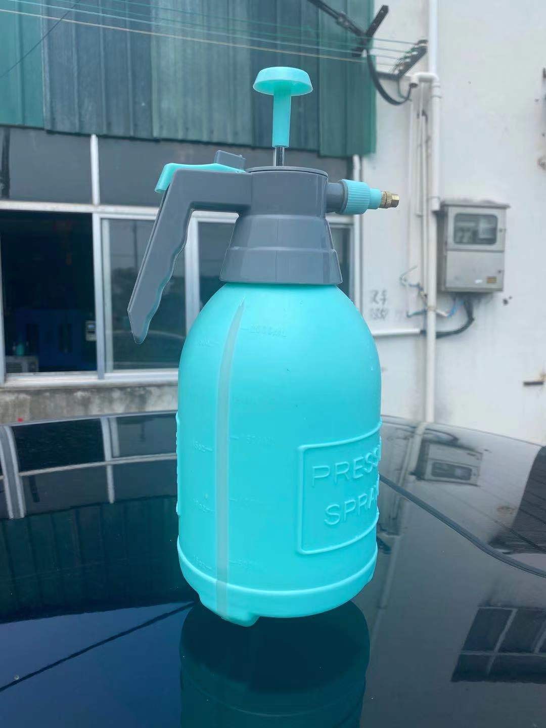 厂家批发2L园艺喷壶 消毒洒水壶花洒 小型气压式喷雾器现货图3
