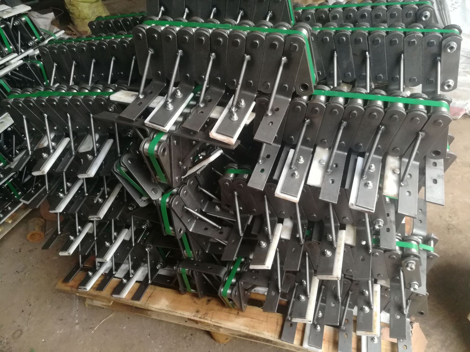 厂家久超炭黑刮板输送机碳粉刮板机物料刮板机生产图2