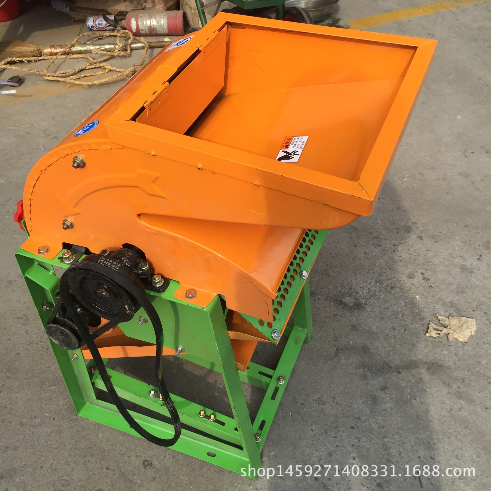 新型免剥皮电动玉米脱粒机家用小型苞米脱粒机加厚型图5