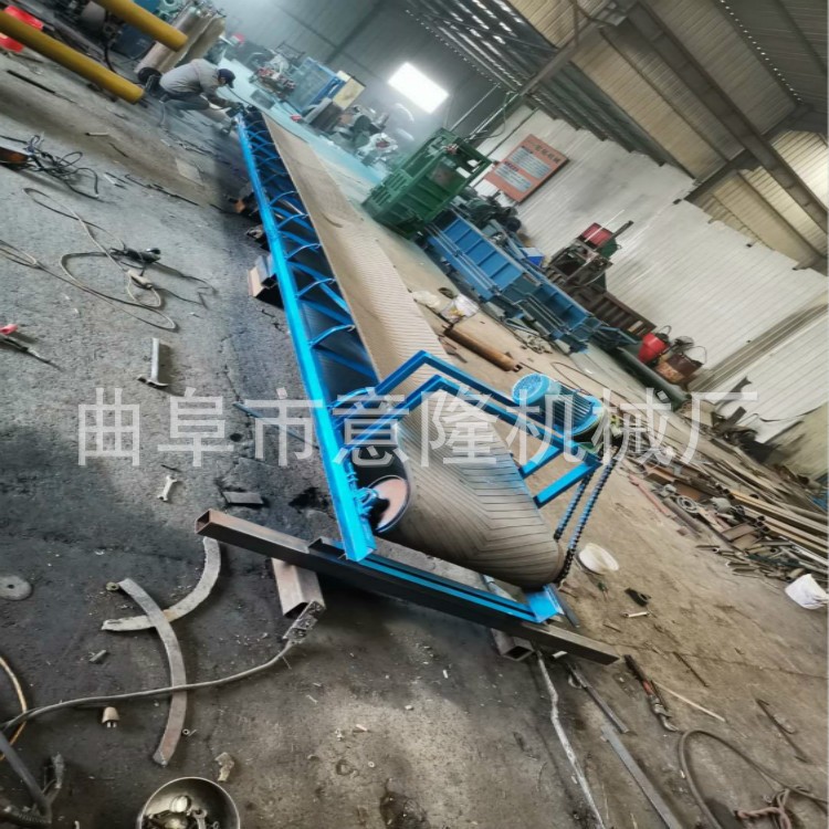 石渣倾角皮带传送机 砂散料槽型皮带输送机曲阜意隆批发直销价低图3