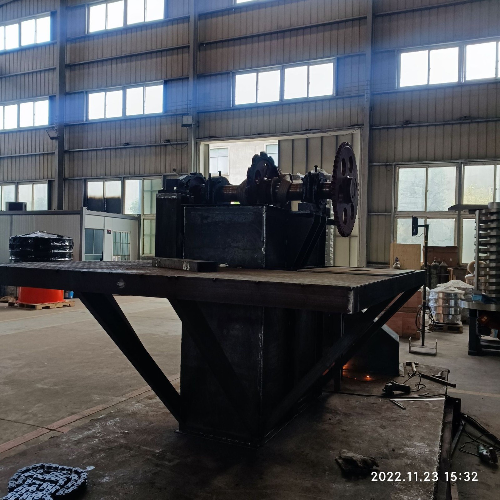 上海垂直上料输送机 大产量物料提升机 TD315不锈钢斗提机图3