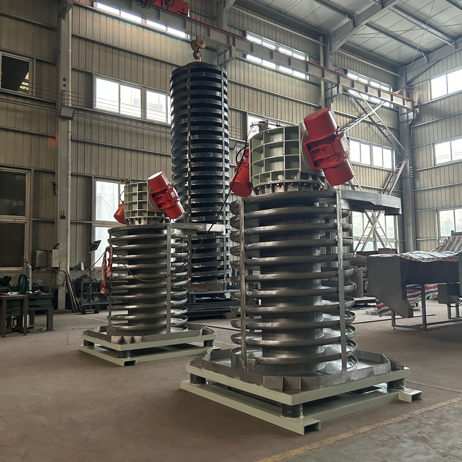 上海色母粒冷却提升机粉体颗粒降温垂直螺旋输送设备制造商图3