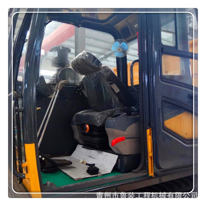 沼泽地 大坡度重型履带运输车 冰面链轨车 爬山虎订单式生产图4