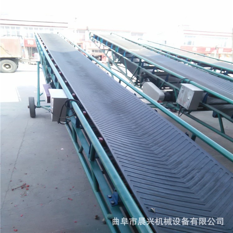 移动方管伸缩输送机粮食升降输送皮带机爬坡防滑伸缩运送机械厂家图2