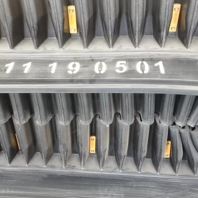 供应大倾角输送带s160 TC140-410-250工业传送皮带隔板挡边输送带图5