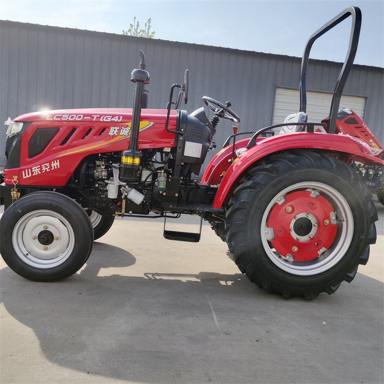 联诚704型农用耕地拖拉机 70马力运输四轮车 厂家四驱旋耕机