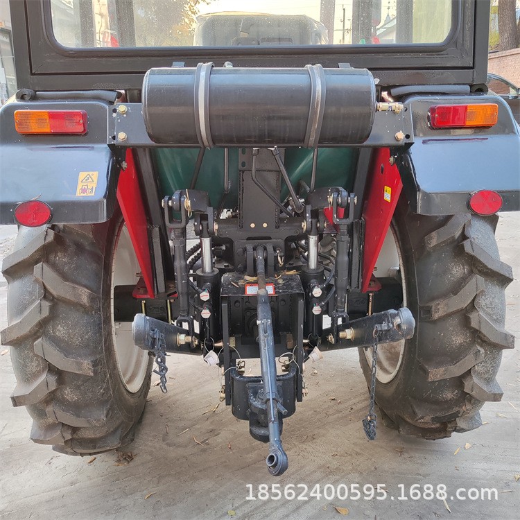 全新东方红涡轮增压动力拖拉机 田园农用耙地机 四轮拉粮车图4