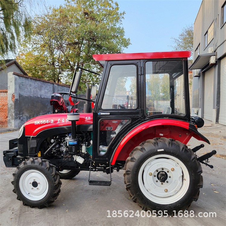 全新东方红涡轮增压动力拖拉机 田园农用耙地机 四轮拉粮车