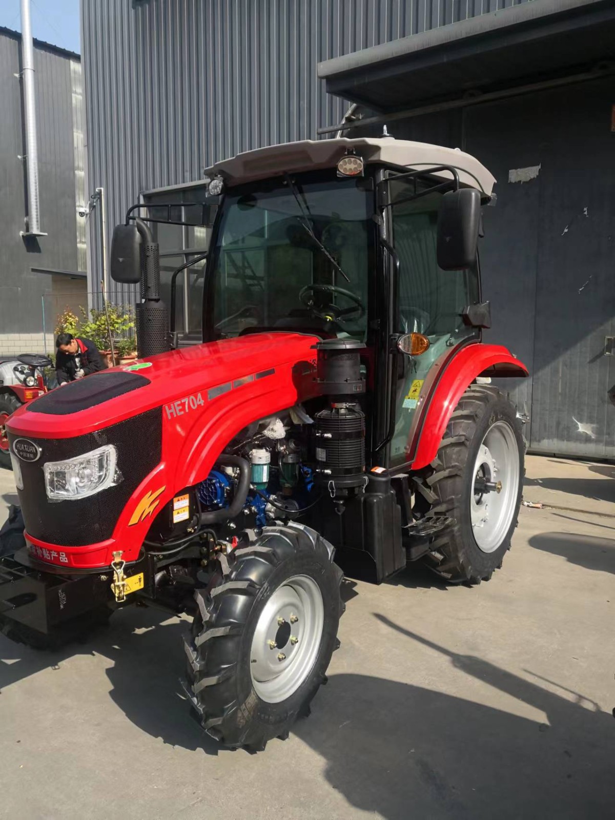 洛阳华宣704拖拉机,东方红扬动发动机,70马力,四缸四驱,补贴型图4