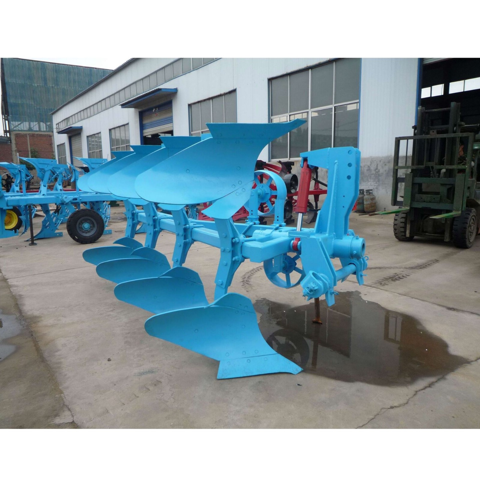 翻转铧犁 铧犁 犁柱式铧犁 435铧式犁四轮拖拉机后牵引铧式犁图4