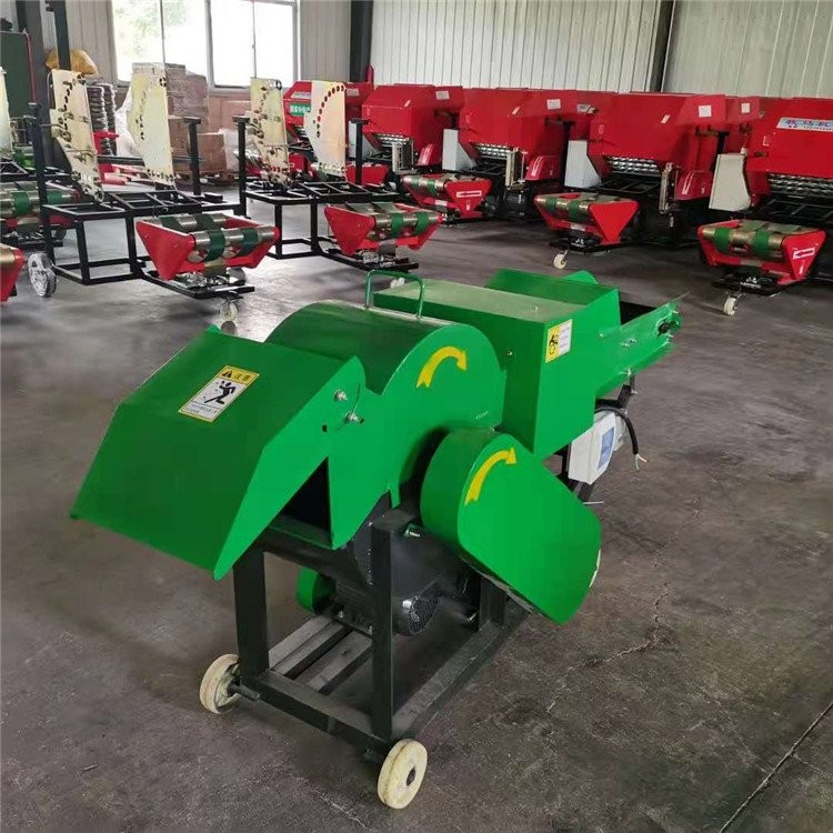 秸秆粉碎机 自动进料揉丝机 8吨牧草揉搓机 铡草机图3