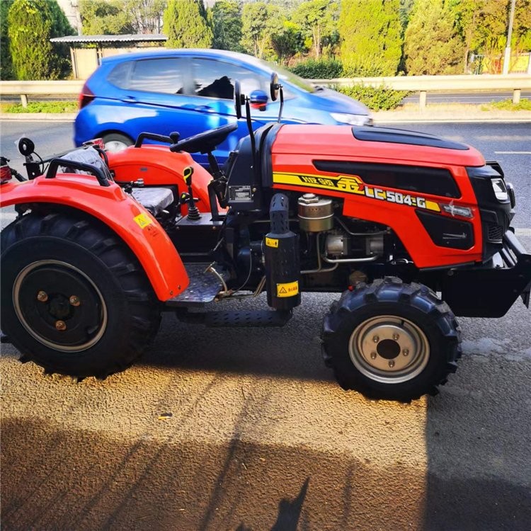 补贴四驱50马力拖拉机 旋耕果园管理机 动力充足图2