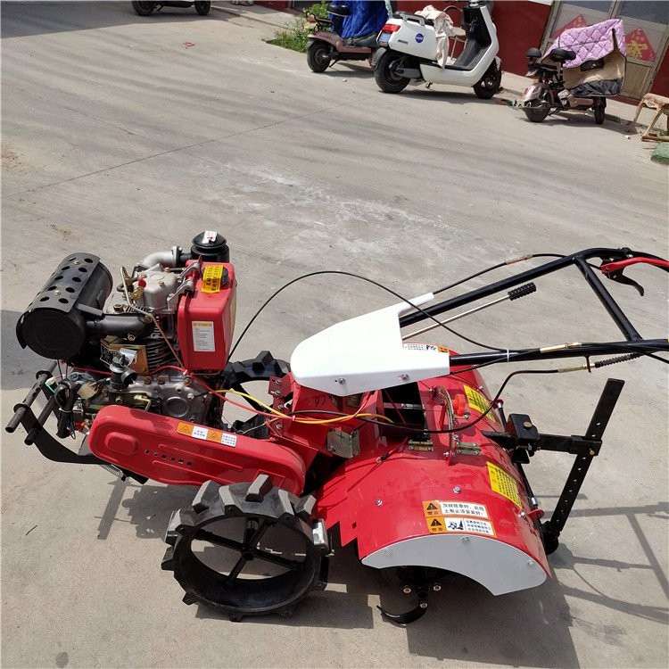 丽鸿机械 农业四驱微耕机 小型手扶式多功能旋耕机图3