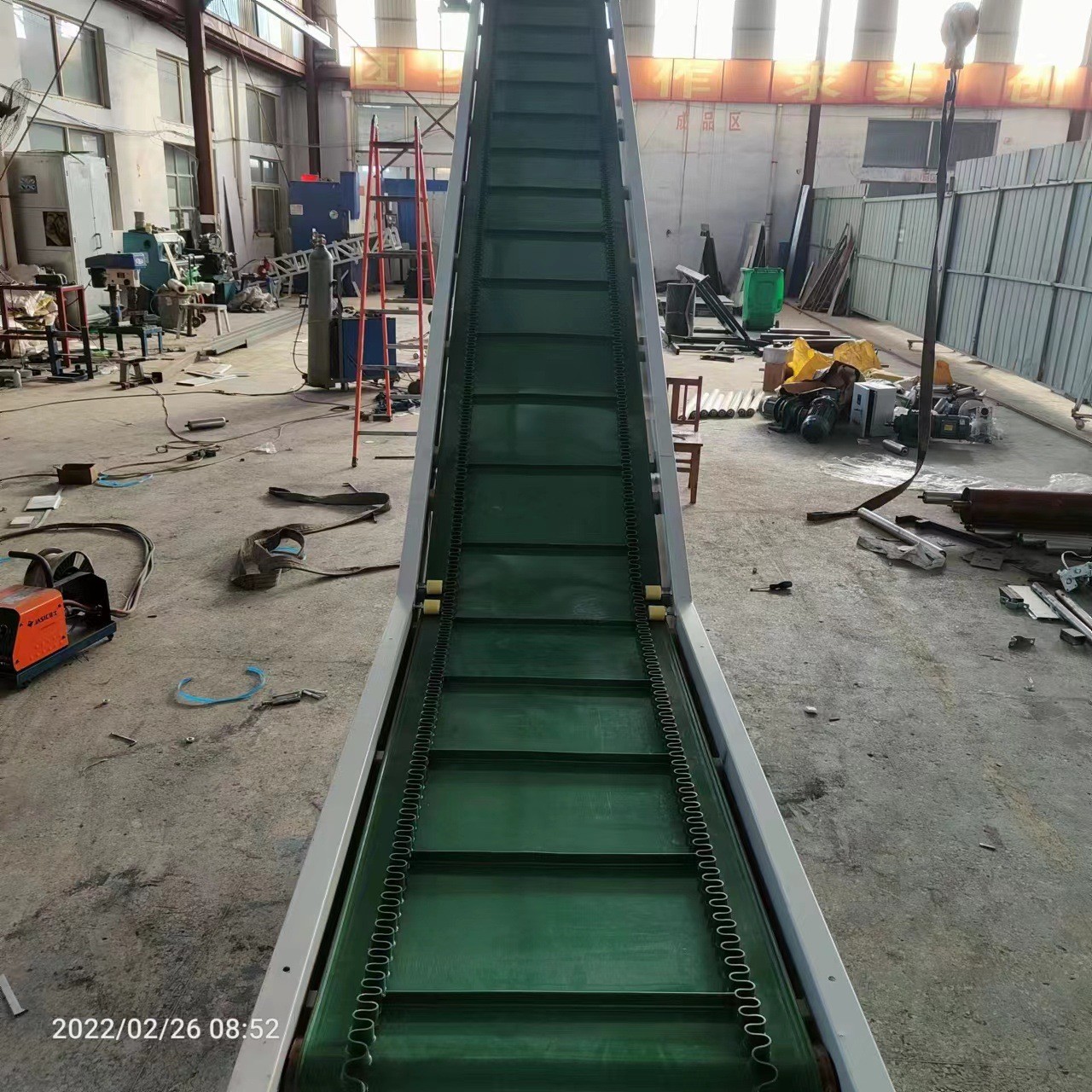爬坡上料输送带 装车卸货传送带裙边挡板皮带输送机皮带提升机图4