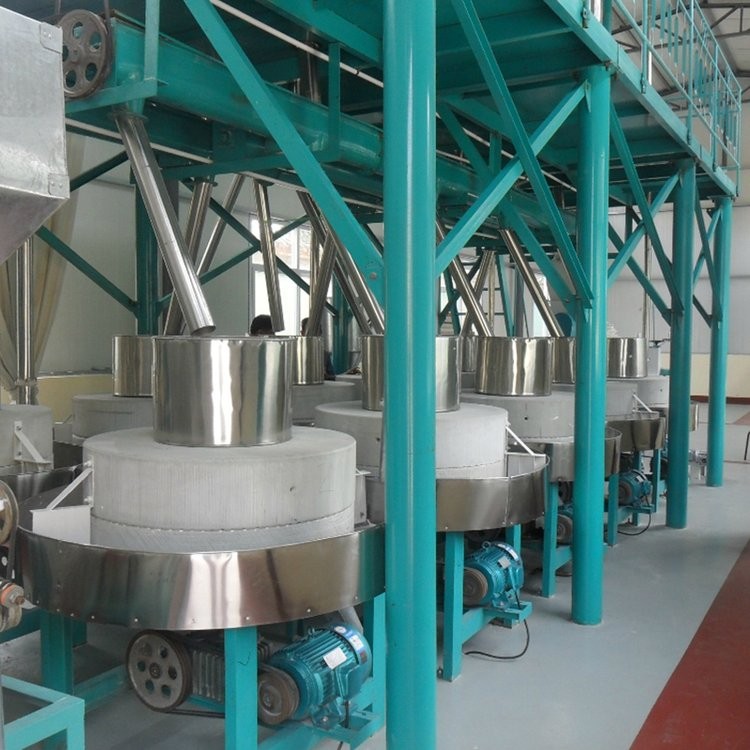 大成机械 健康杂粮石磨面粉机 全自动小型磨面机图2