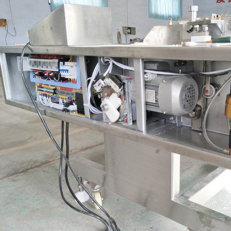 坤泰糖醋蒜 下饭菜 小咸菜 蒜瓣抽真空包装封口机图4