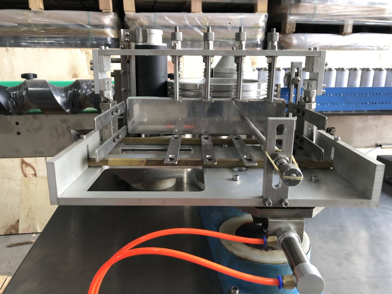 现货厂家全自动高速圆瓶浆糊贴标机 食品饮料制药化工行业贴标图5