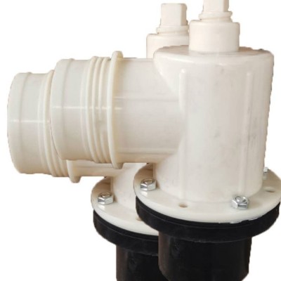 专业生产各种pe出水口PVC出水口PE给水栓