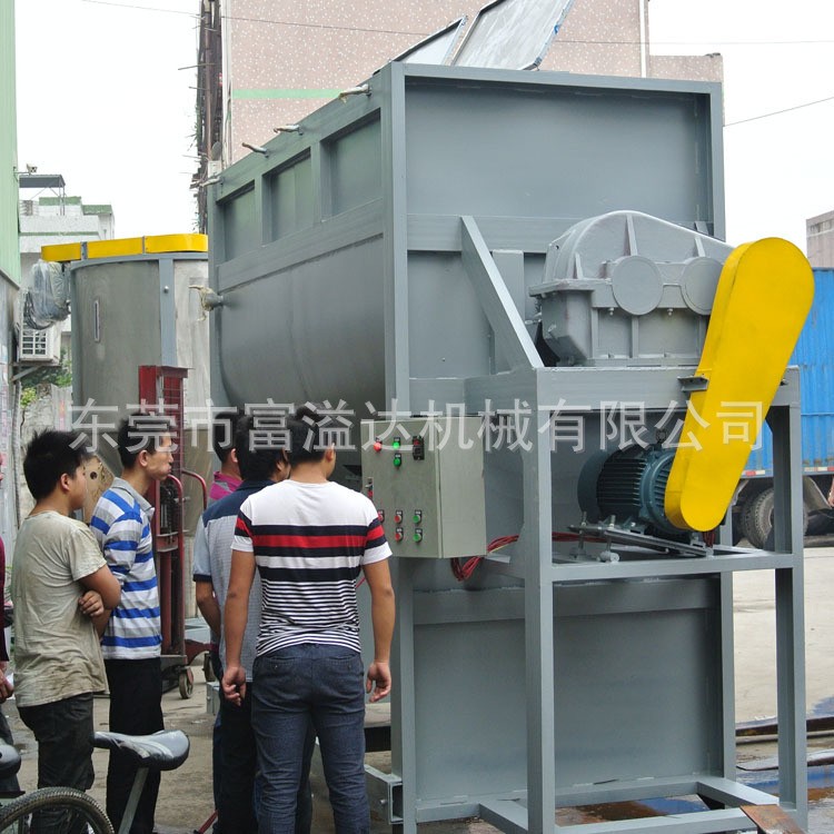 东莞2吨饲料烘干机 卧式不锈钢干粉搅拌机 除油粉搅拌机+上料机图4