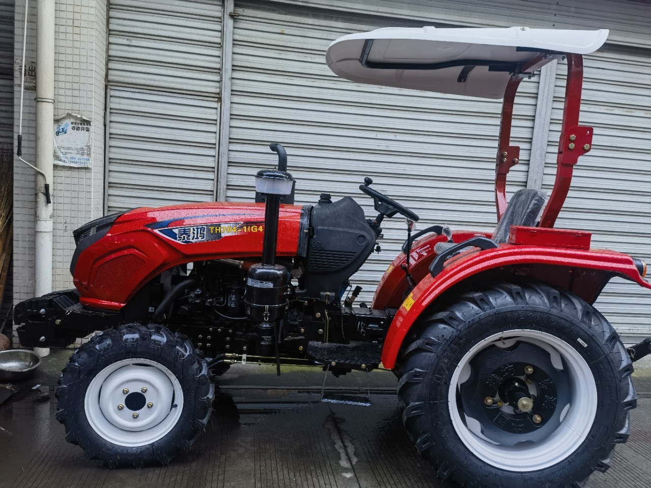 拖拉机  旋耕机  秸秆还田机  1004拖拉机图4