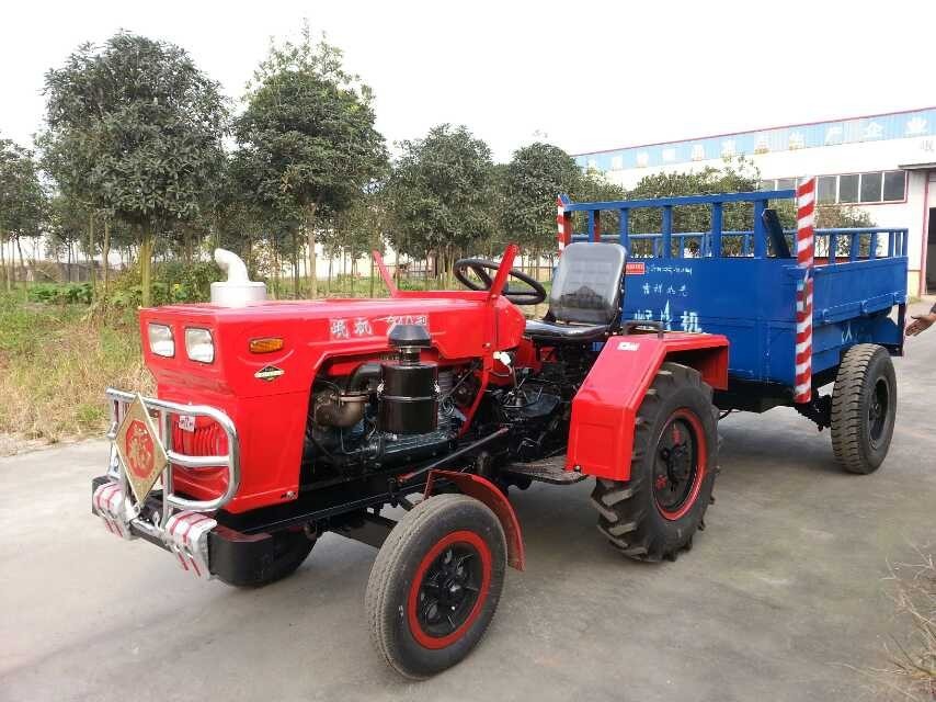 机械质保一年四驱四轮拖拉机