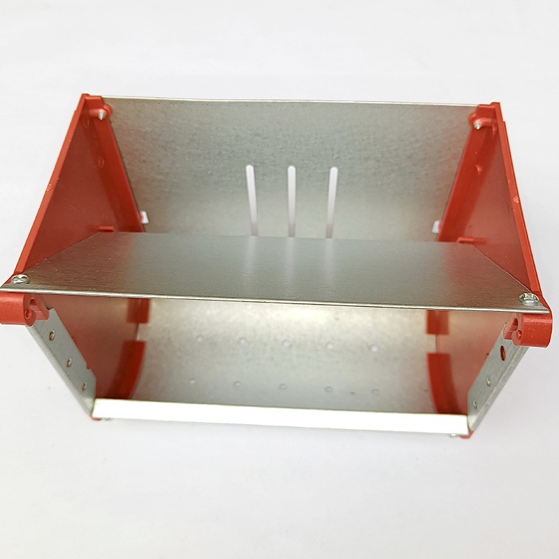 新型养兔设备兔用外挂食盒 新款加厚外挂式兔用饲料盒图3