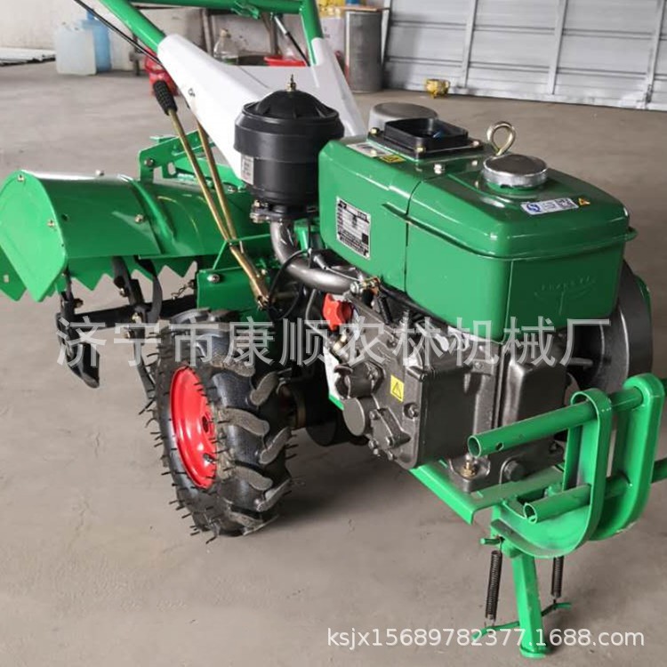 12马力小型手扶微耕机 旋耕耕地翻土机 四驱水冷式柴油打田机图2