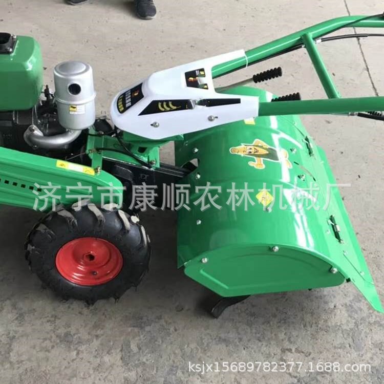 12马力小型手扶微耕机 旋耕耕地翻土机 四驱水冷式柴油打田机图4