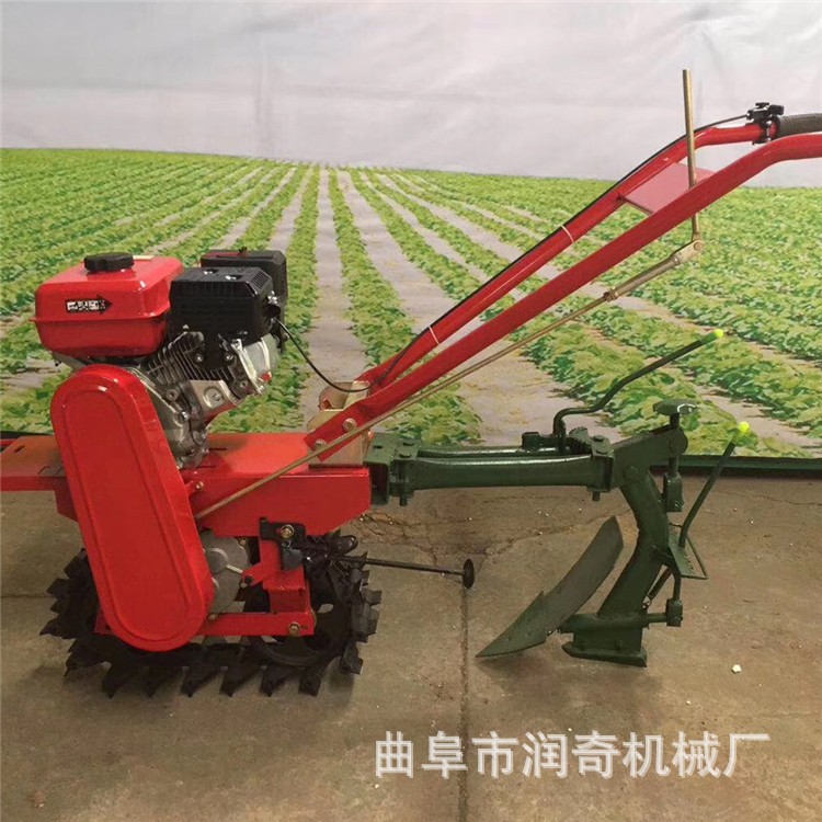 硬地可用小型链轨式微耕机手扶式多功能农用松土除草犁地翻土机图4