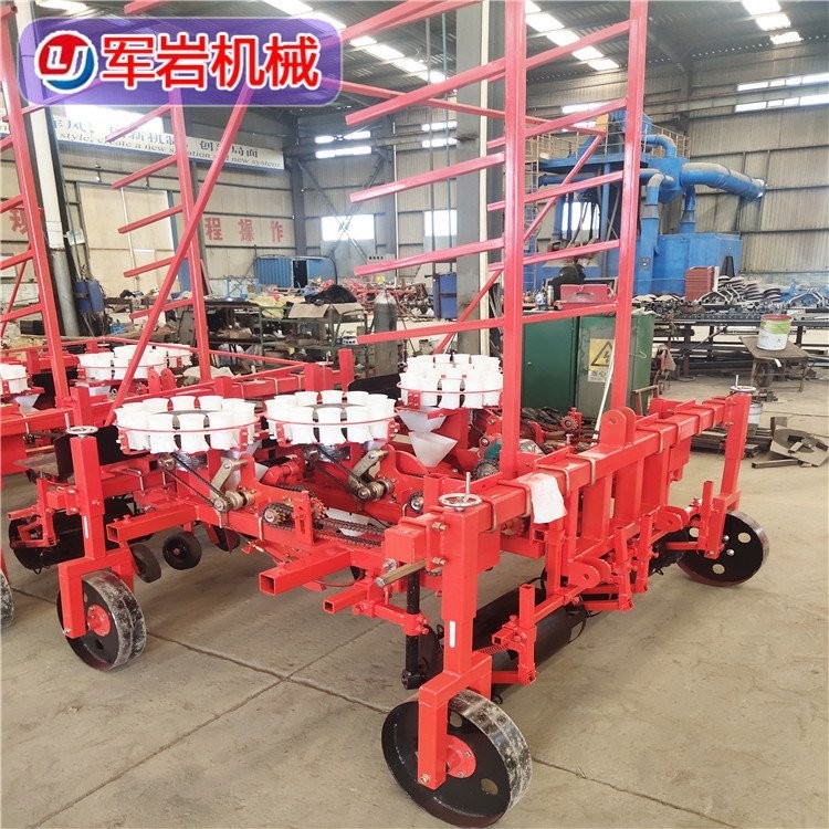 军岩移栽机 药材移栽机种植机 丹参黄芪栽苗机 省时省力 操作简单图5