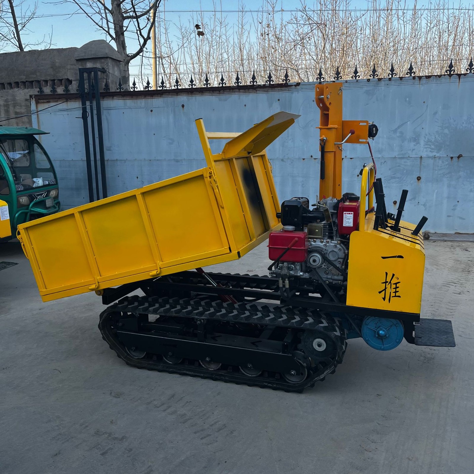 履带运输车 小型1吨固力变速箱带液压自卸3吨山地果园爬坡运输使图4