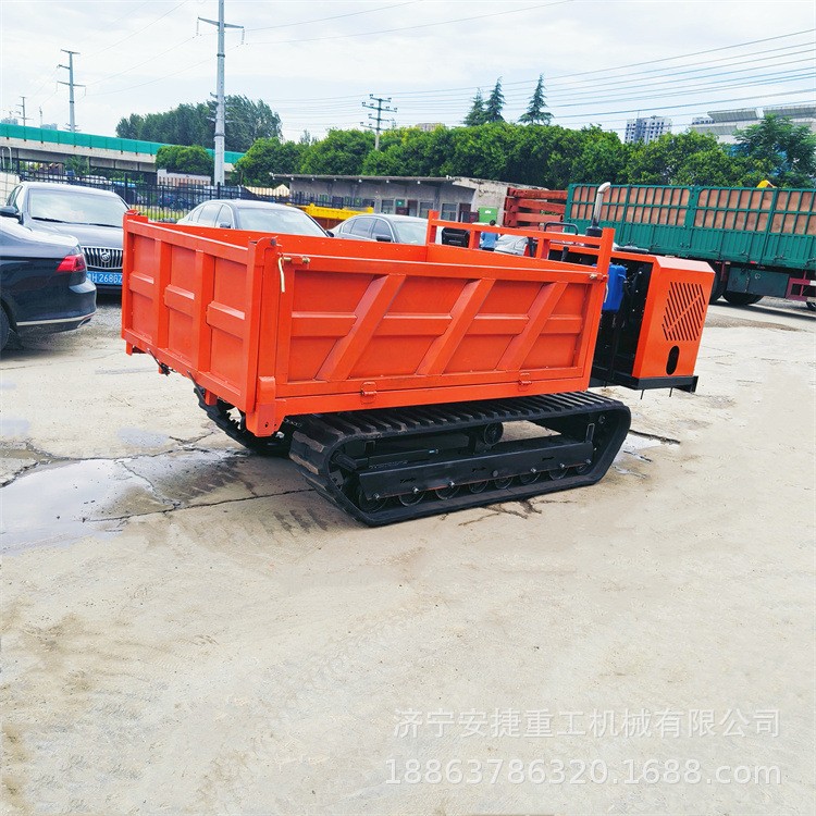 工程履带山地爬山虎 一键启动 设计合理 5吨光伏料履带运输车图3