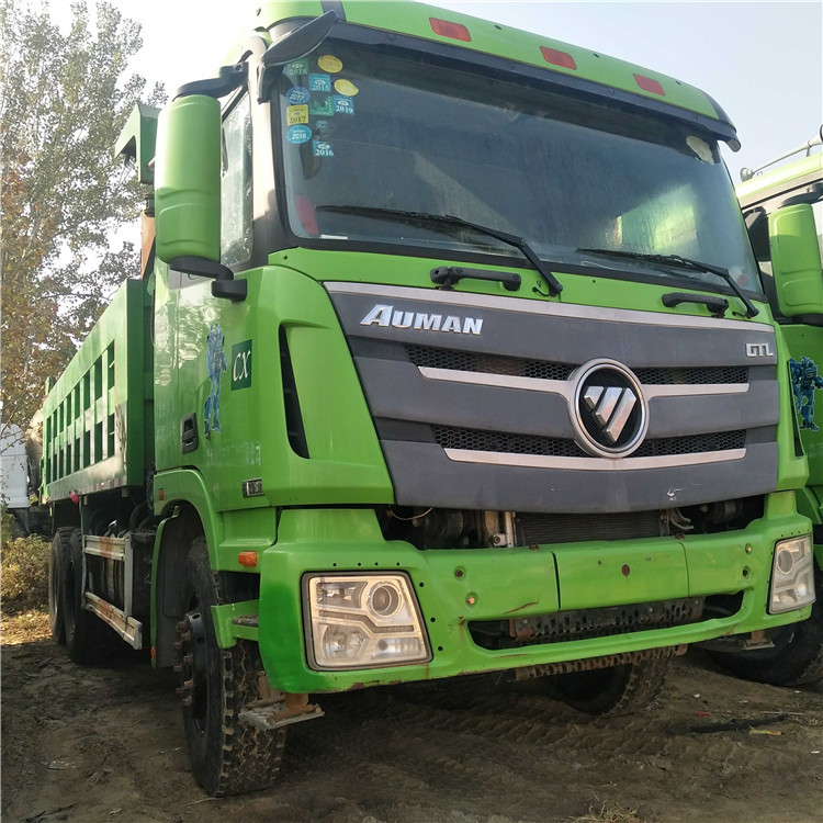 欧曼后八轮翻斗车