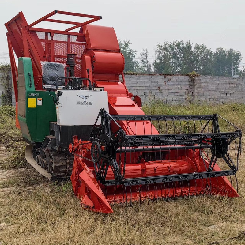 厂家供应大型青储打包机履带型牧草小麦收割机玉米秸秆粉碎机批发图5