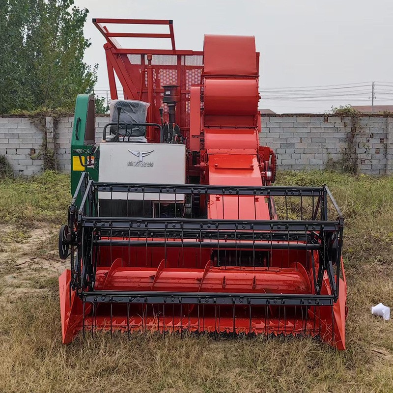 厂家供应大型青储打包机履带型牧草小麦收割机玉米秸秆粉碎机批发图3