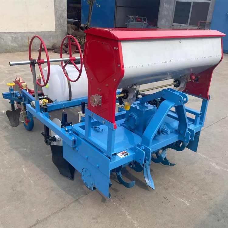 旋耕机带蚕豆播种机 黄芪板蓝根起垄覆膜种植机 油菜洋葱精播机图5