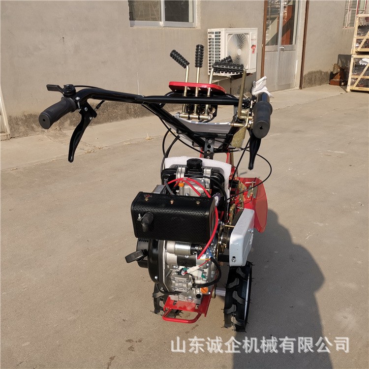 微耕机果园茶园松土机 小型开沟回填培土机 手扶式四驱微耕机图2