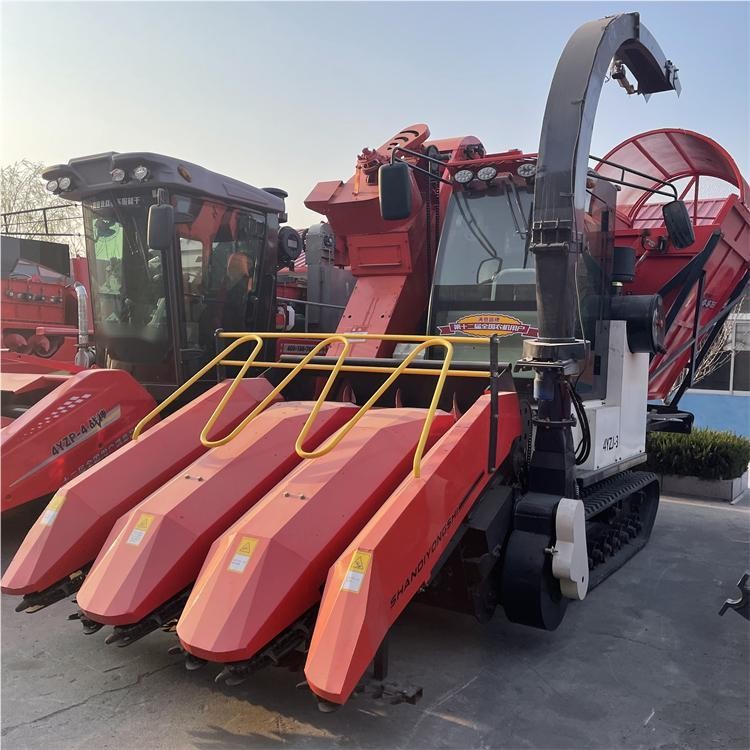 履带玉米收割机 茎穗双收 金达威山地勇士 4YZJ-3M