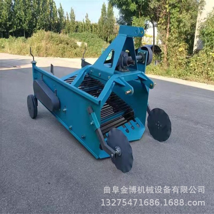 全新四轮带的土豆收获机 红薯类出土收获机 筛动震动地瓜起挖机图2