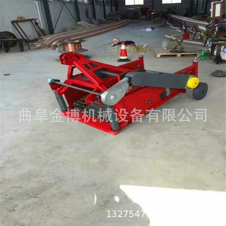 土豆收获机