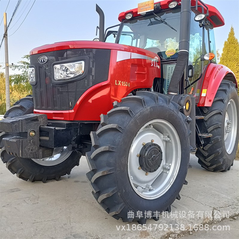 农用雷沃704四轮拖拉机 东方红1504拖拉机 水旱田柴油犁地旋耕机图1