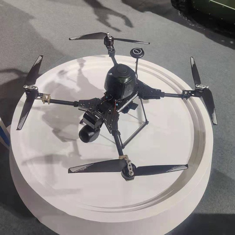 智能果园驱鸟无人机 农药喷洒机 ?果园杀虫喷雾无人驾驶飞机图3