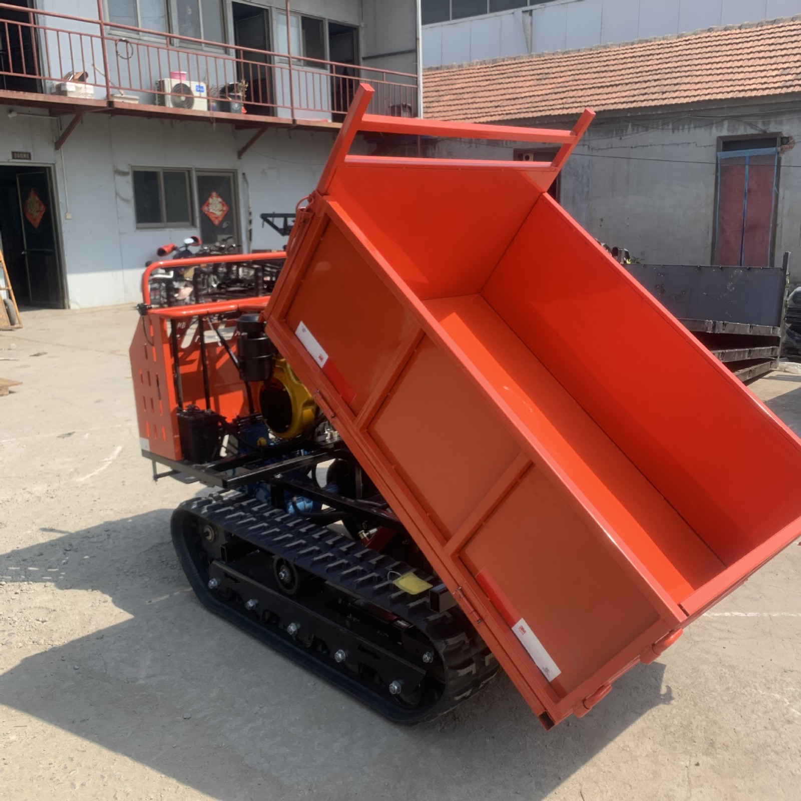 1.5吨全地形履带运输车厂家 山地果园爬坡履带运输车农用搬运车图2