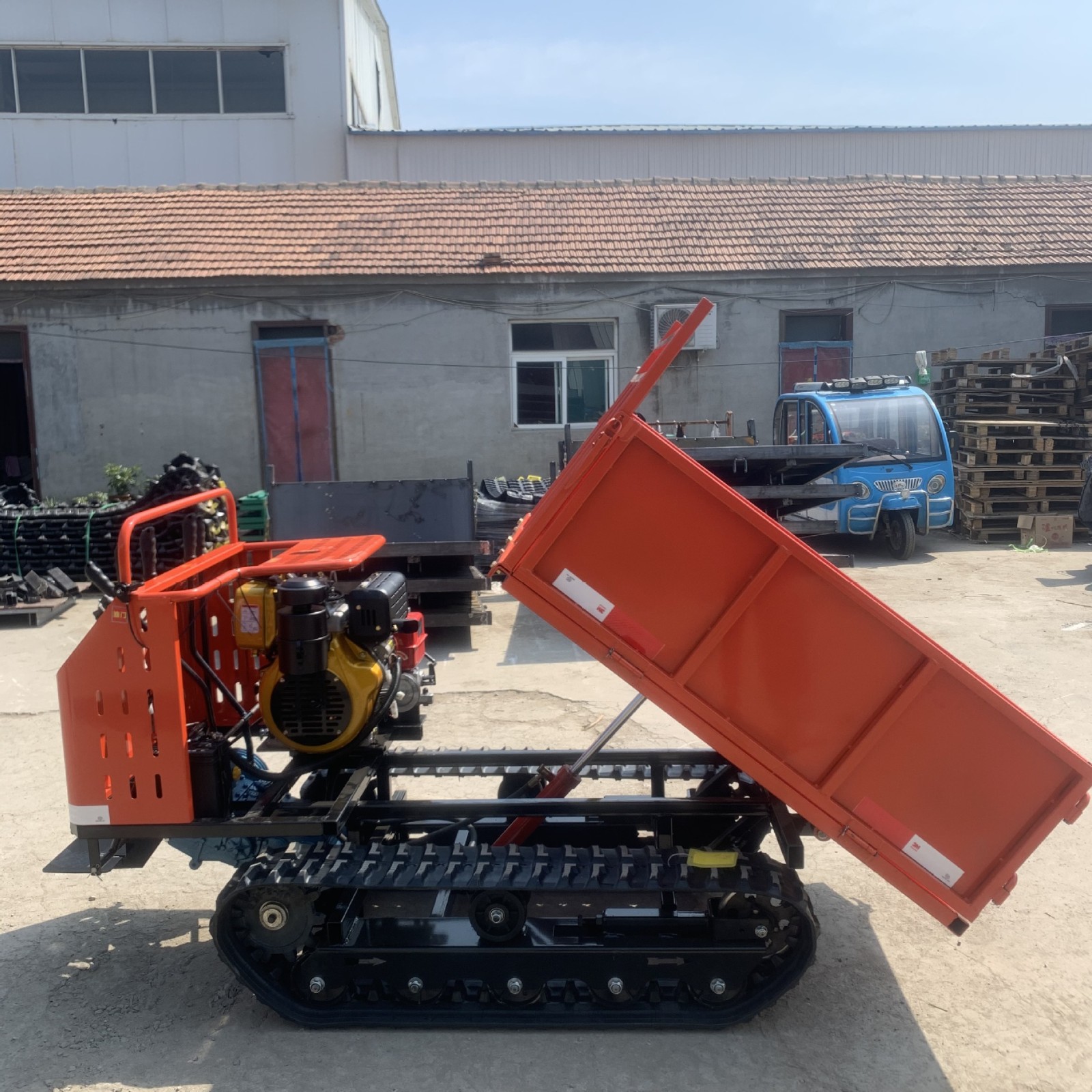 1.5吨全地形履带运输车厂家 山地果园爬坡履带运输车农用搬运车图3