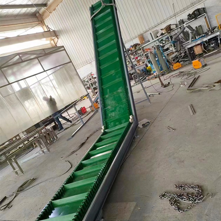 食品爬坡传送机 小型不锈钢链板输送机 工业生产线提升机