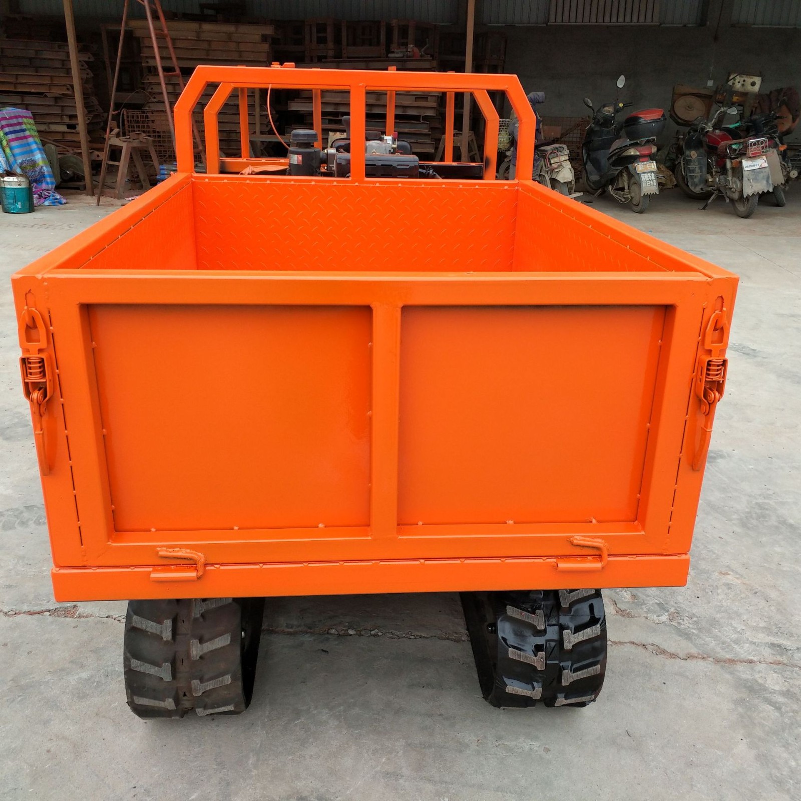 小型山地履带运输车手扶全地形爬山虎农用四驱自卸爬山王图3